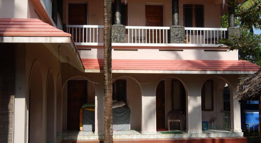 Bamboo Village Beach Resort, Varkala 3